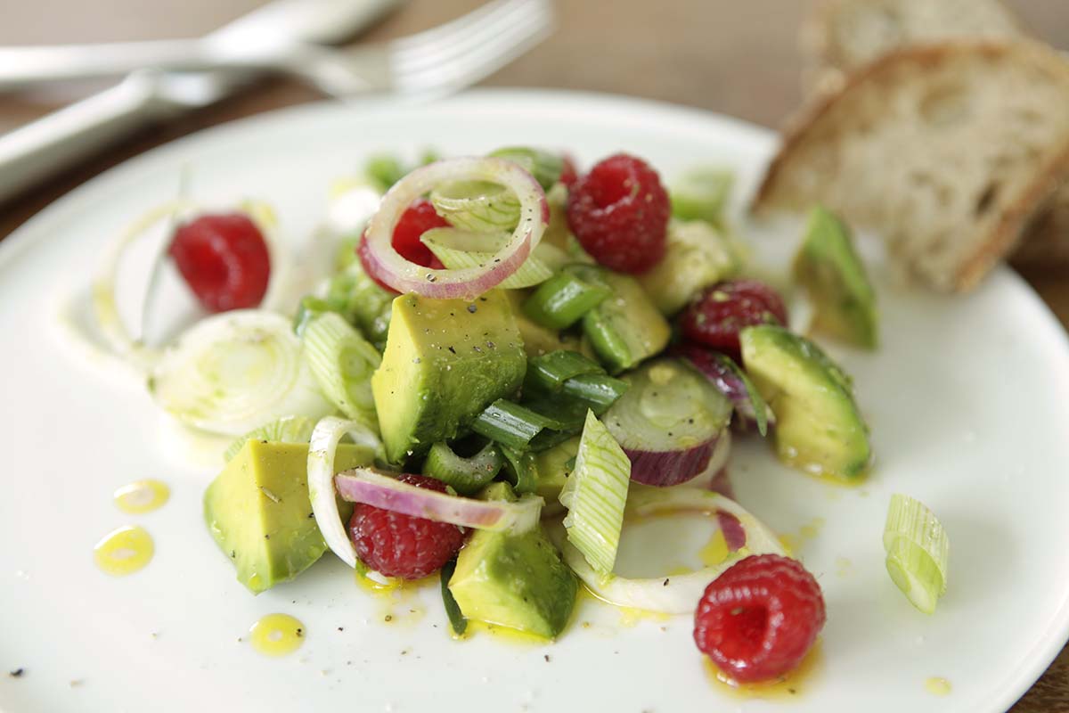 Avocado-Himbeer-Salat
